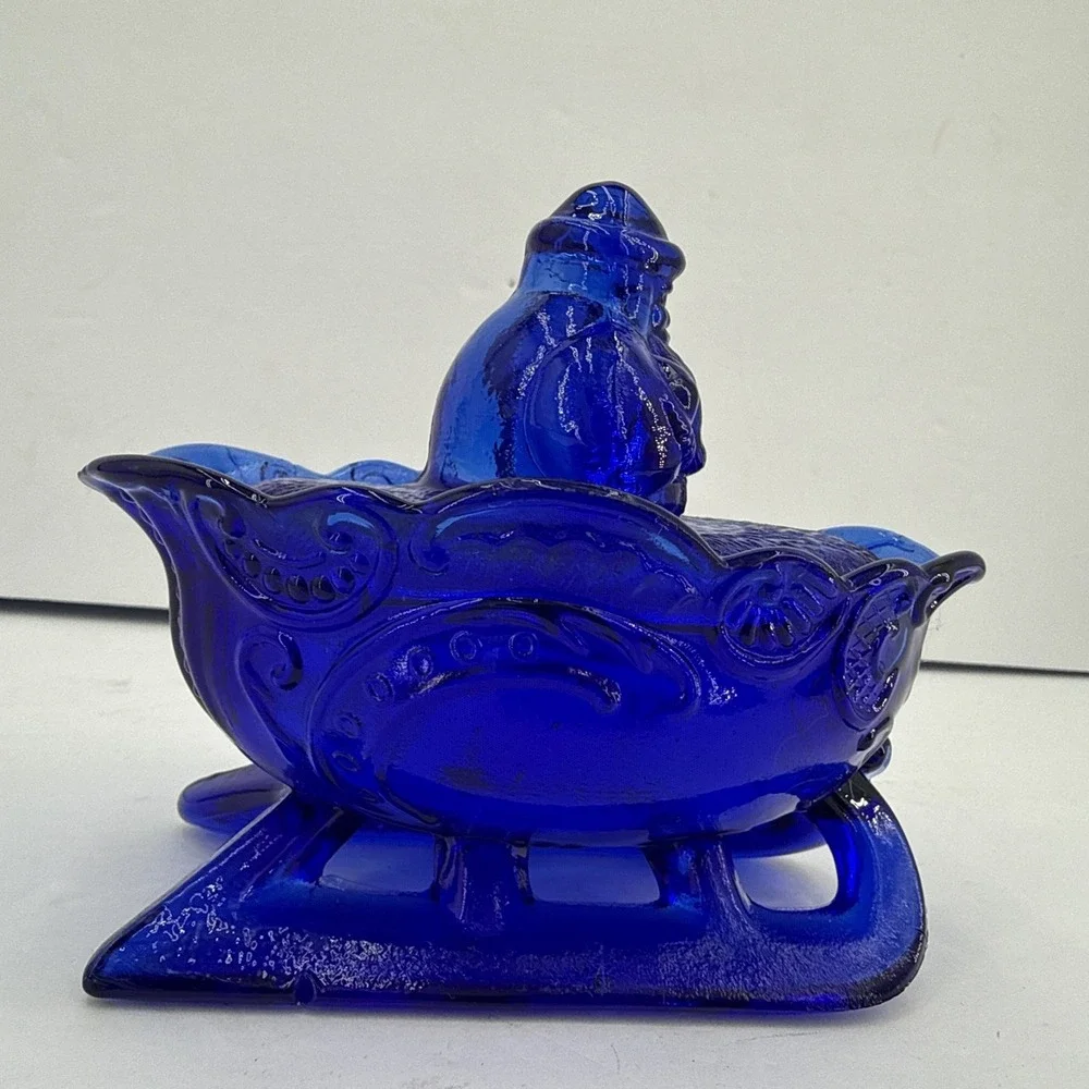 Vtg Westmoreland Cobalt Blue Santa on A Nest Sleigh Covered Dish, Candy,